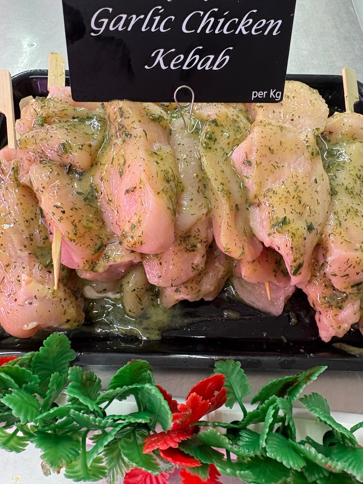 Garlic chicken kebabs